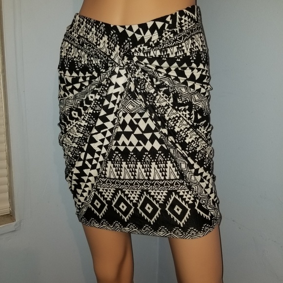 Chocolate Dresses & Skirts - 🎃🍭 5 for $25 🍭 NWOT CUTE AZTEC PRINT SKIRT